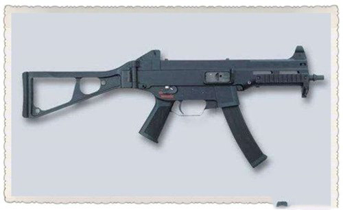 《绝地求生刺激战场》落地捡枪分享