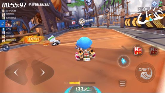 跑跑卡丁车手游撞见玩家掉落悬崖攻略